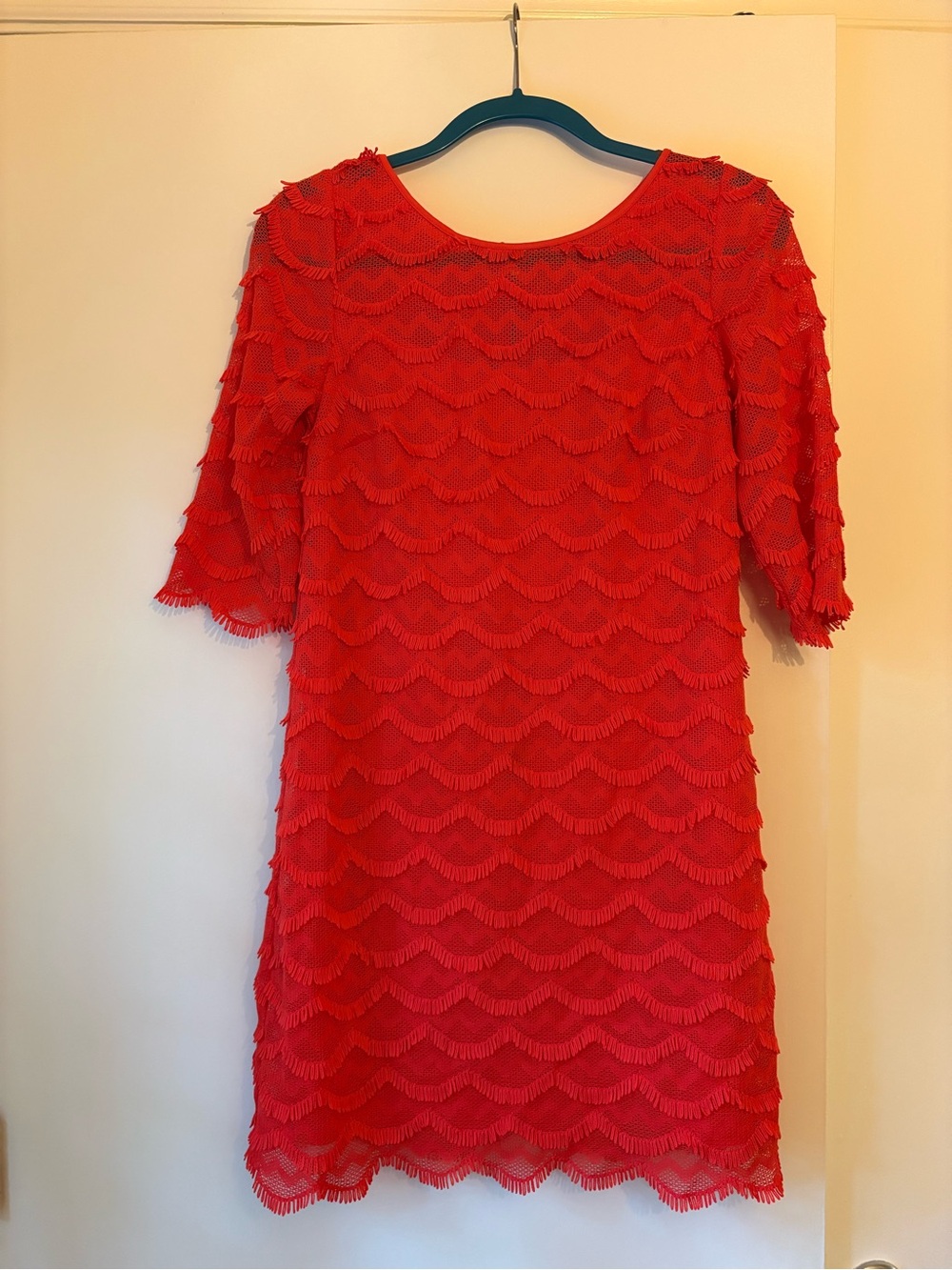 Jessica Howard Red Fringe Scallop Shift Dress